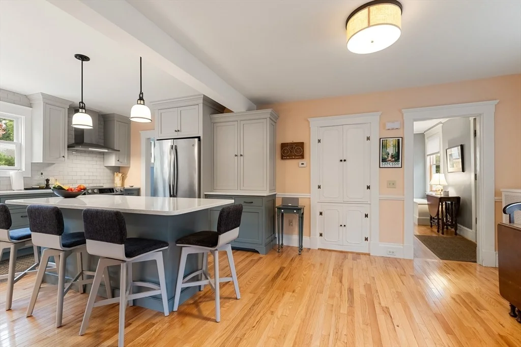 Photo of 115 Aspen Rd