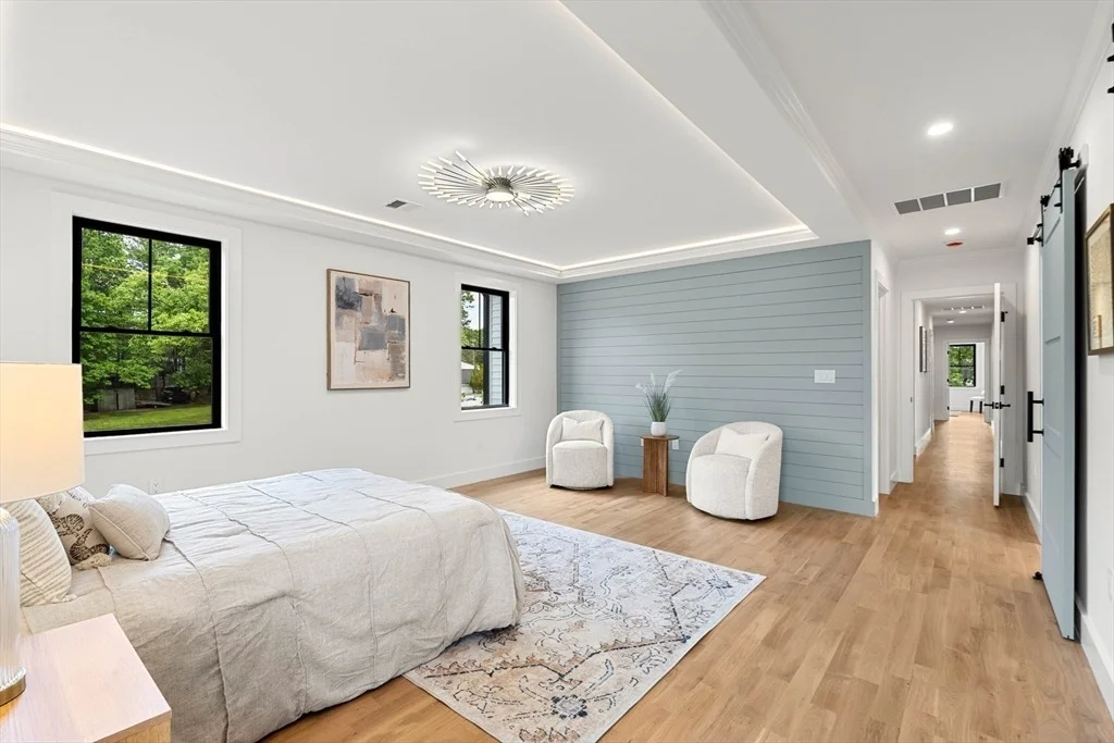 Photo of 4 Fitzpatrick Ln