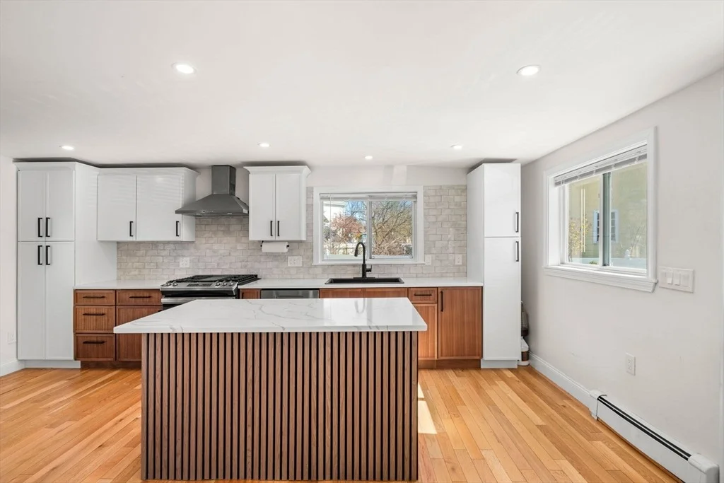 Photo of 271 Broadway