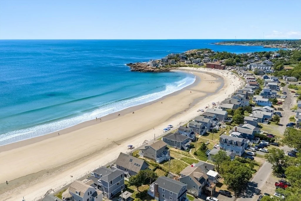 Photo of 66 Long Beach