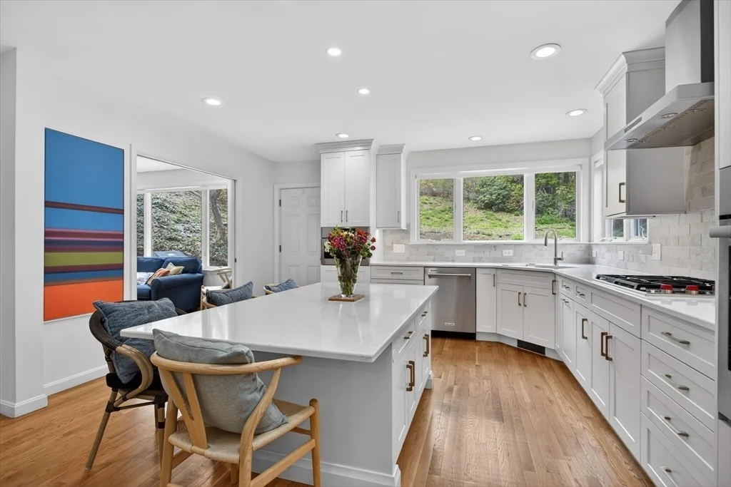 Photo of 76 Goodnough Rd
