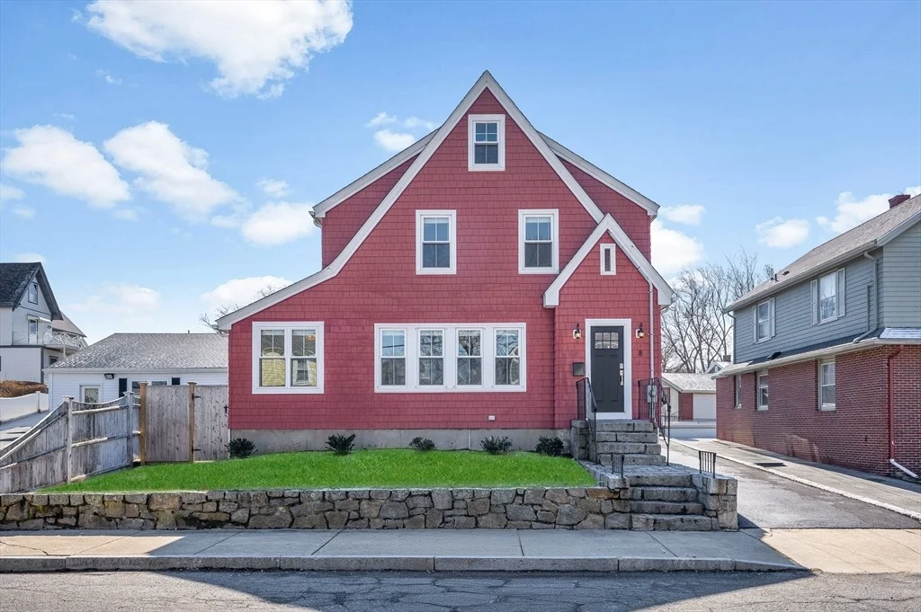 Photo of 8 Riverside Ave