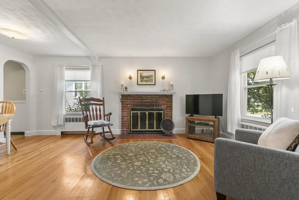 Photo of 8 Ames Street
