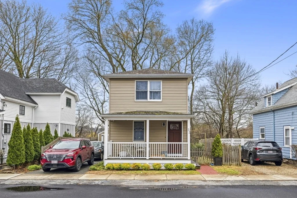 Photo of 32 Clark St