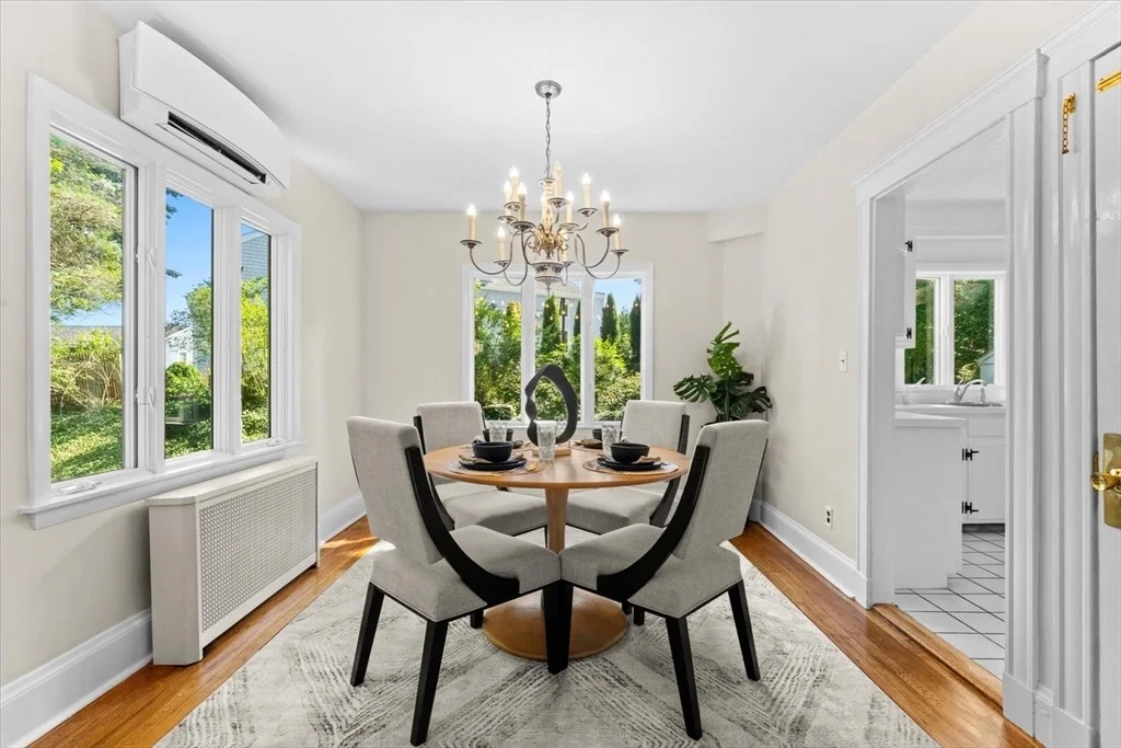 Photo of 17 Preston Beach Rd