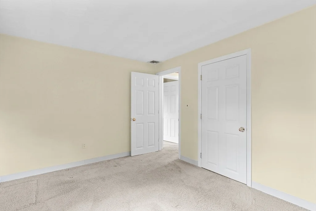 Photo of 32 Prior Drive