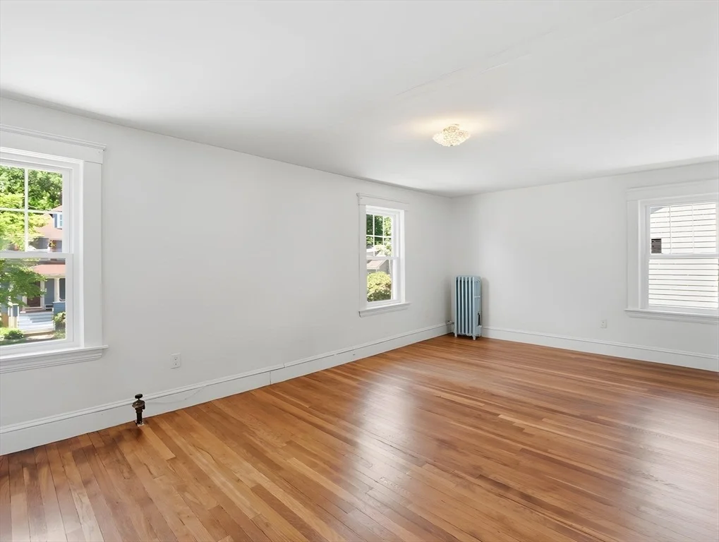 Photo of 34 Burdette Ave
