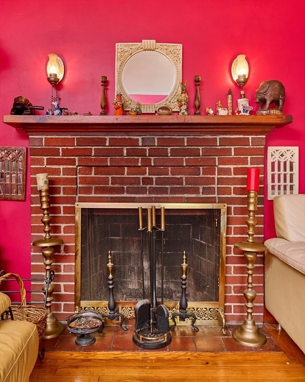 Photo of 289 Triangle St