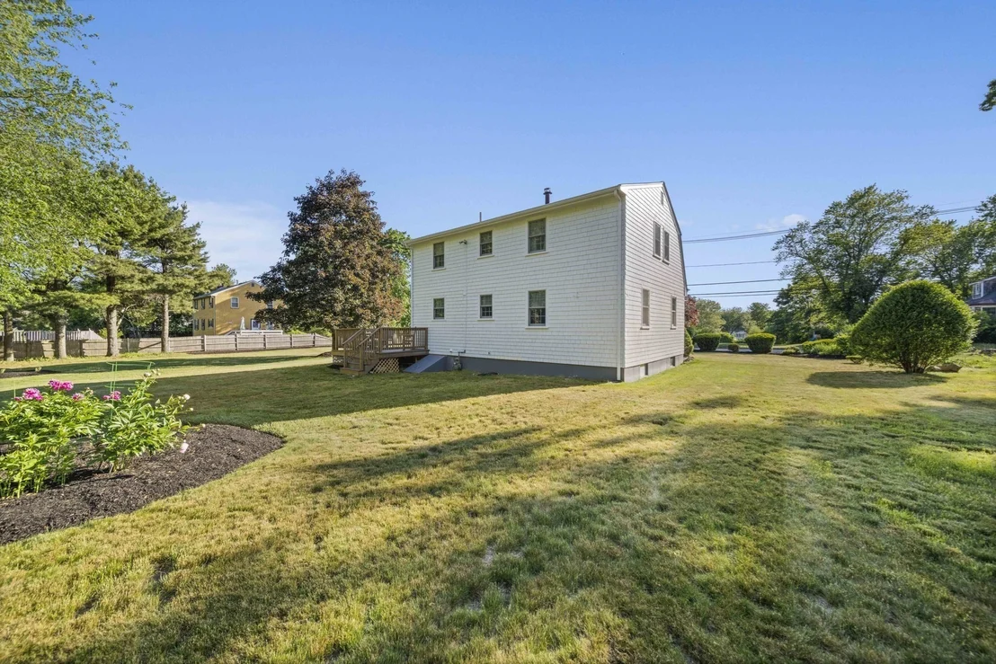 Photo of 535 Whiting St