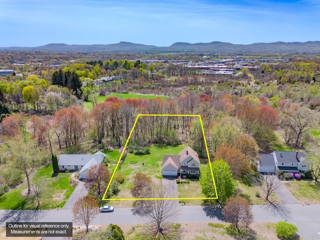 Photo of 9 High Meadow Rd