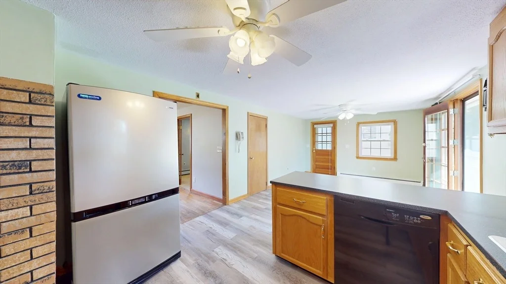 Photo of 160 Burnham Road