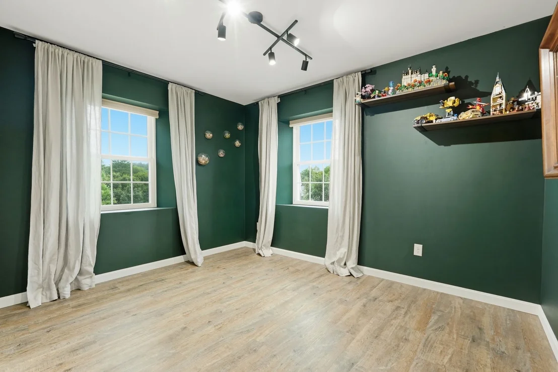 Photo of 36 Treehouse Cir