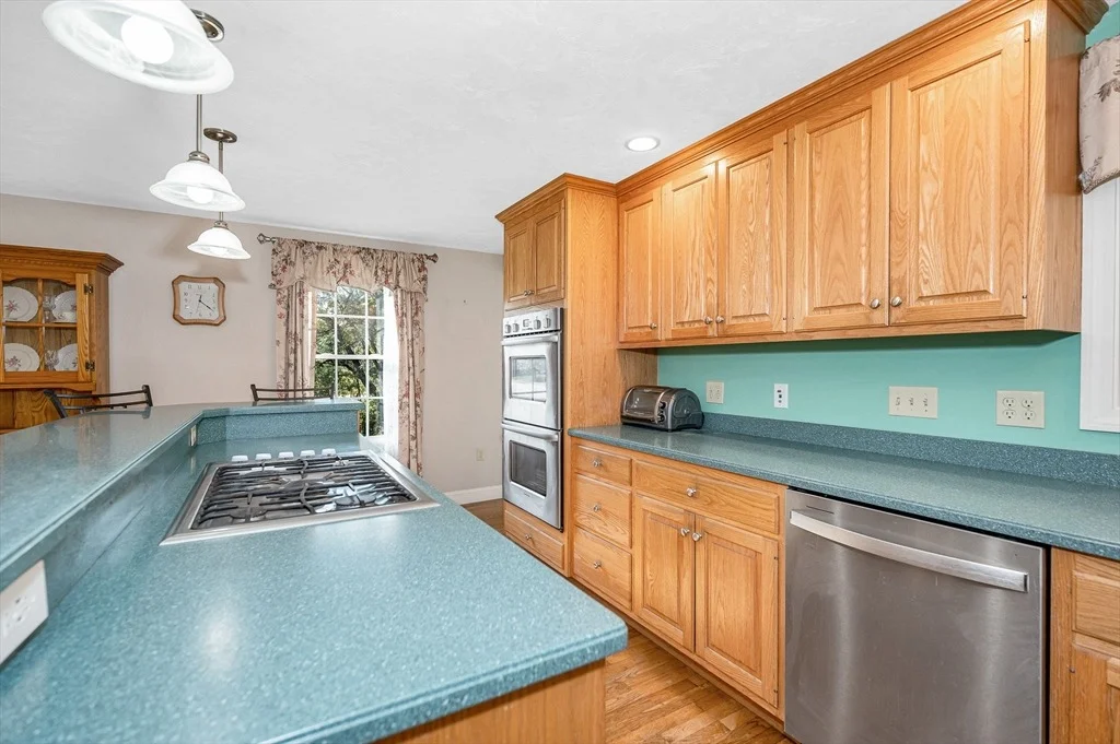Photo of 12 Dawn Dr