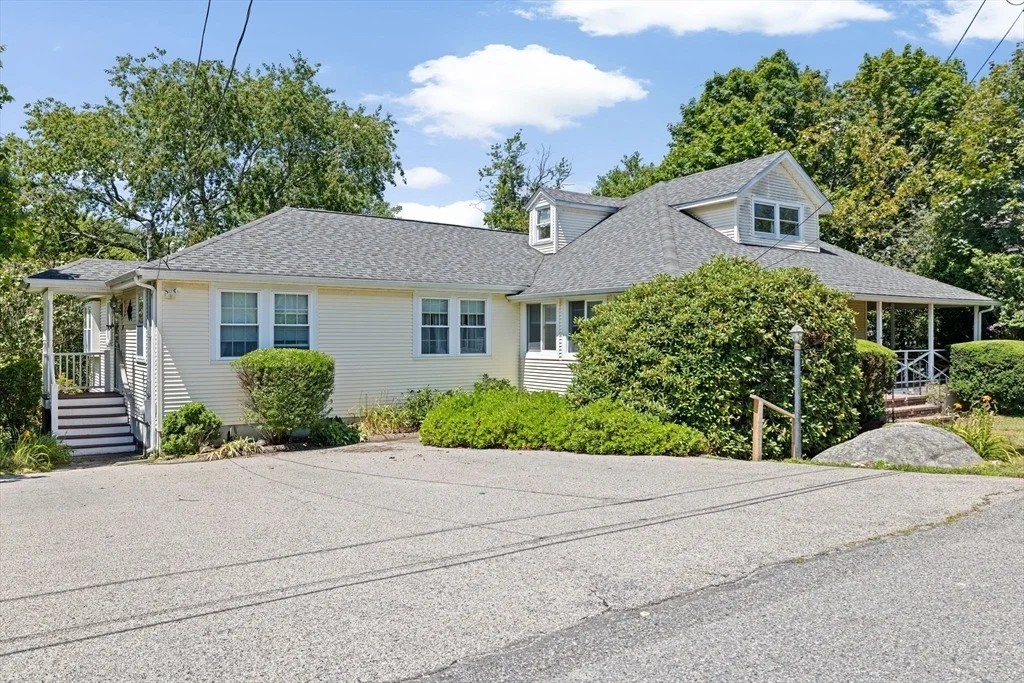 Photo of 24 Fay Road