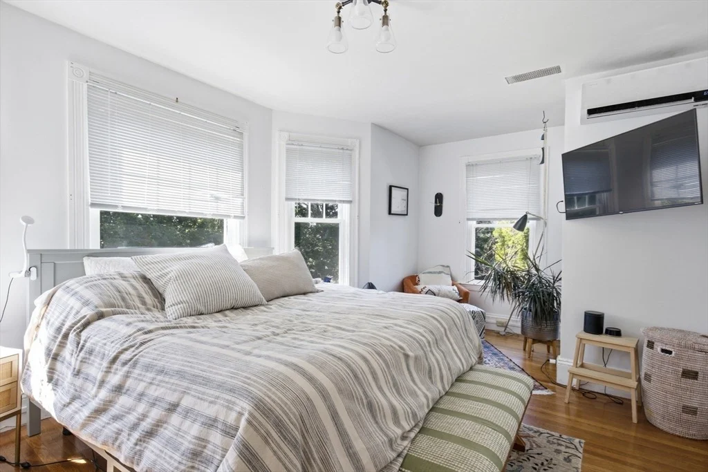 Photo of 70 Park Avenue