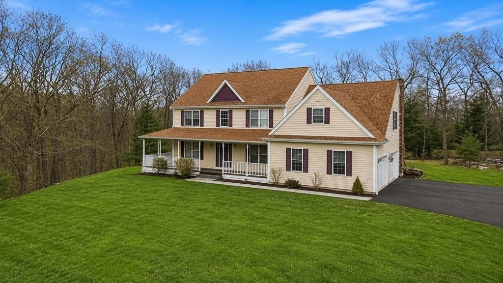 Photo of 226 Tower Hill Rd