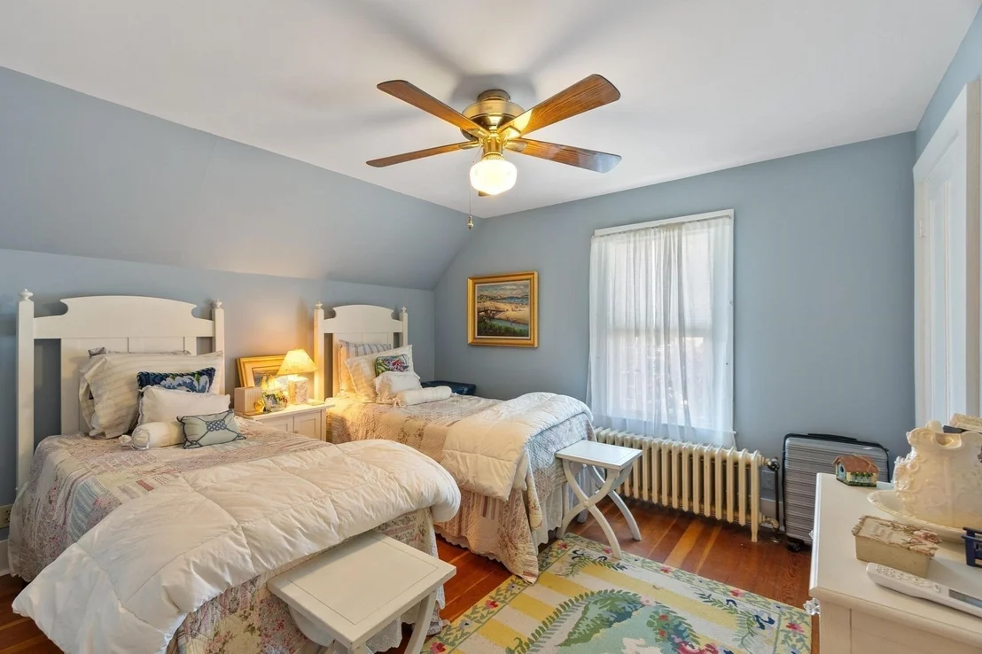 Photo of 37 Hartz St