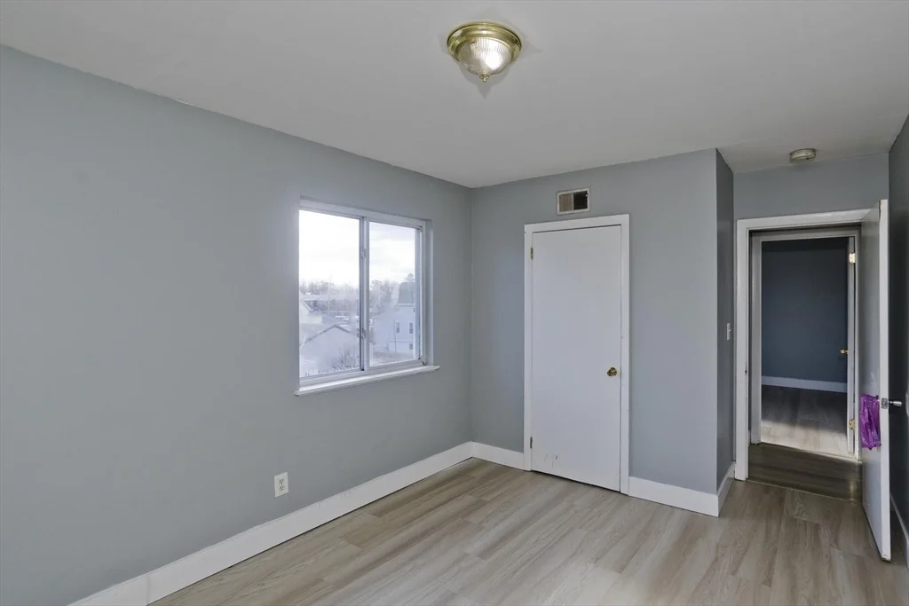 Photo of Unit 10 at 239 Glasgow St