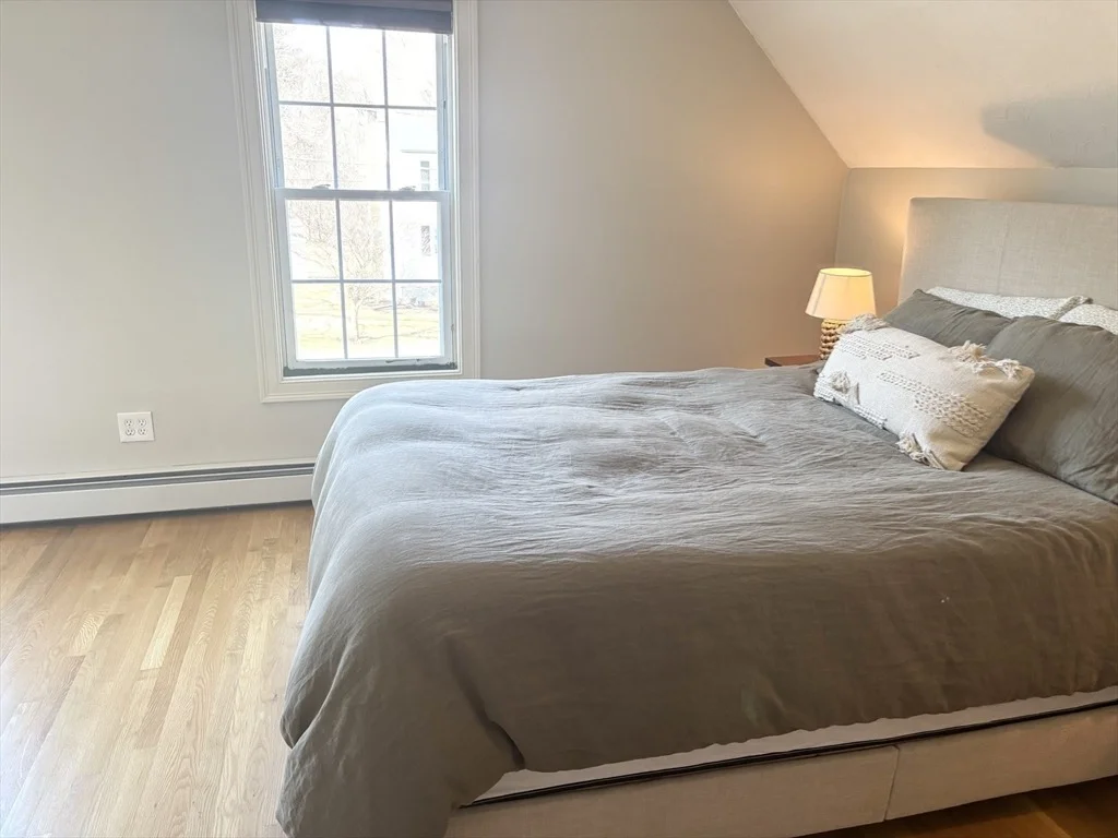 Photo of 9 Ray Ave