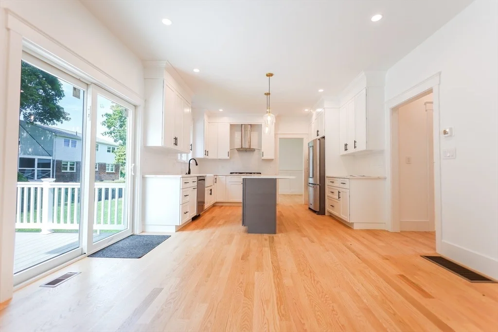 Photo of 8 Bellmore Road