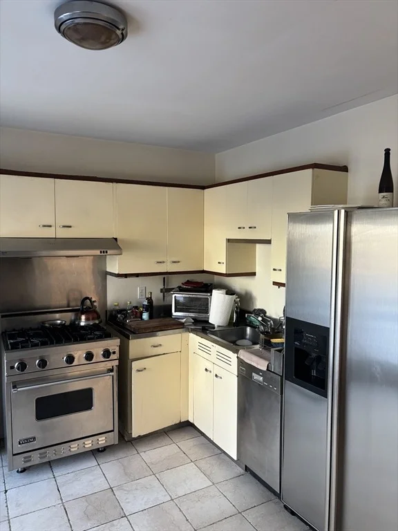 Photo of 61 Harrison Ave