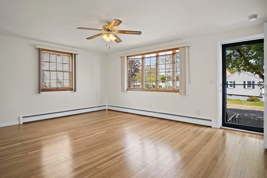 Photo of 9 Dooling Cir