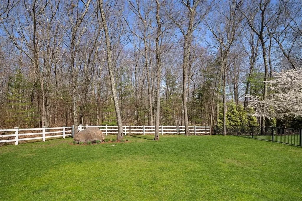 Photo of 8 Goldman Cir