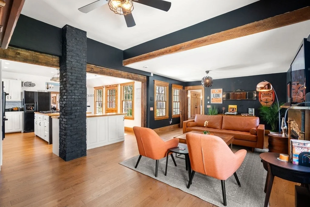 Photo of 165 Gleasondale Road