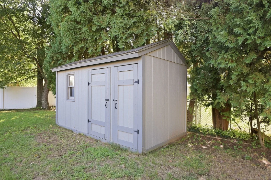 Photo of 98 Meadowlark Dr