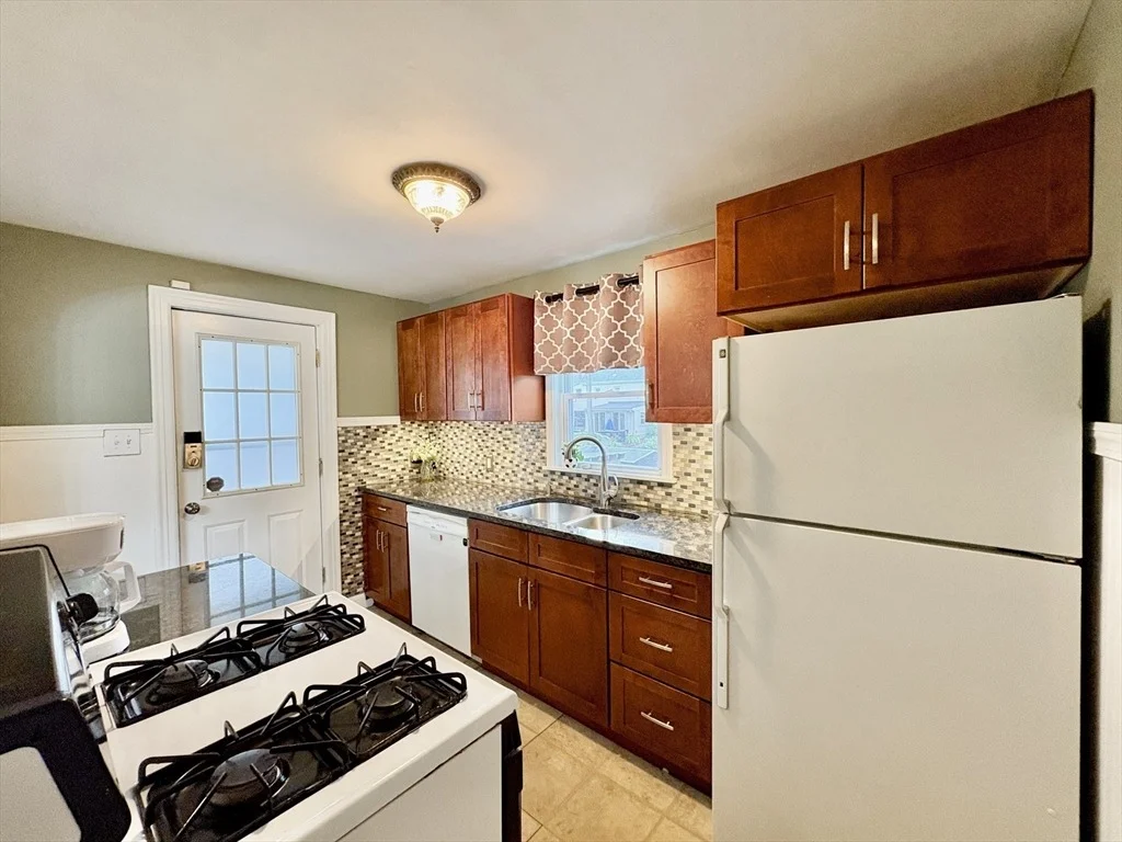 Photo of 82 Millard Ave