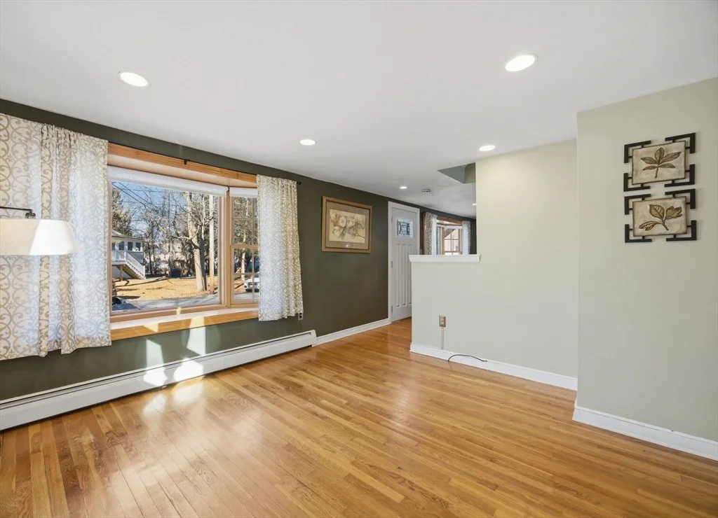 Photo of 55 Maynard Rd