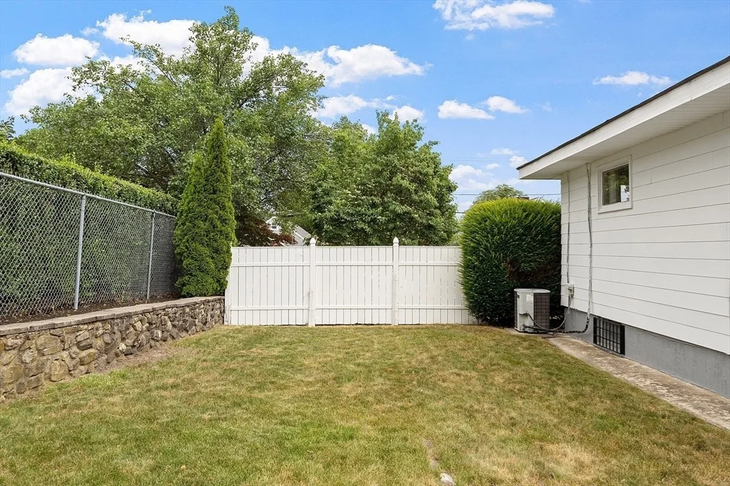 Photo of 33 Durso Ave.
