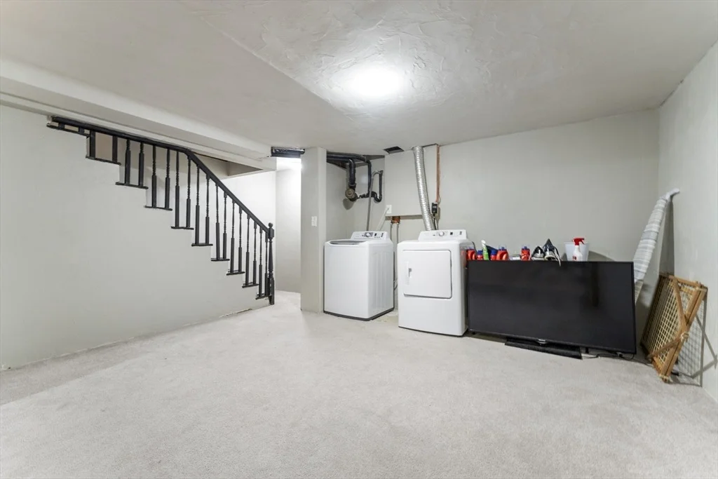 Photo of 11 Scenic Ave