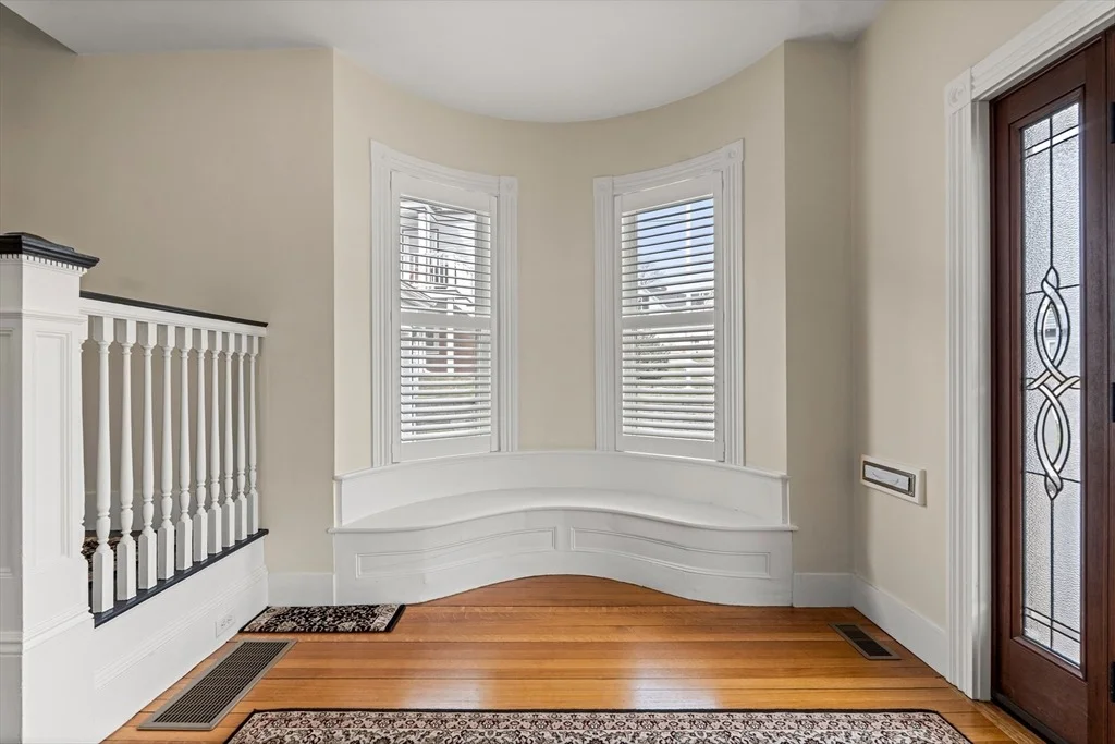 Photo of 7 King St.