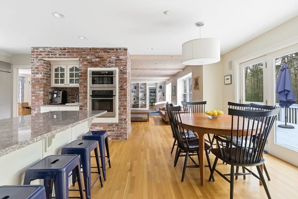 Photo of 8 Charles Davis Dr