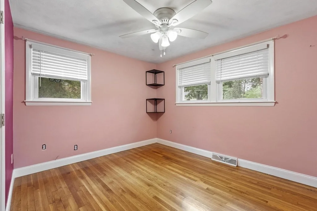 Photo of 2 Stratton Dr