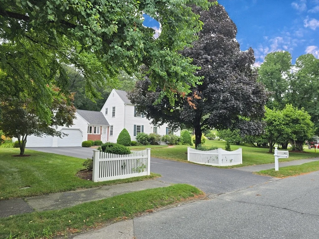 Photo of 42 Wayside Ln