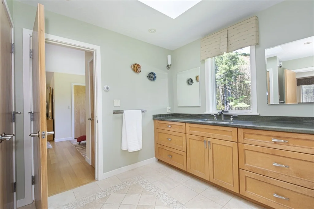 Photo of 55 Boxboro Rd