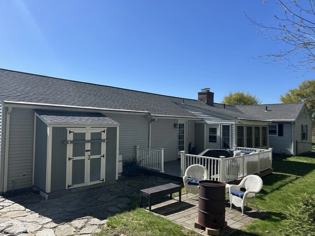 Photo of 4 Oakridge Drive