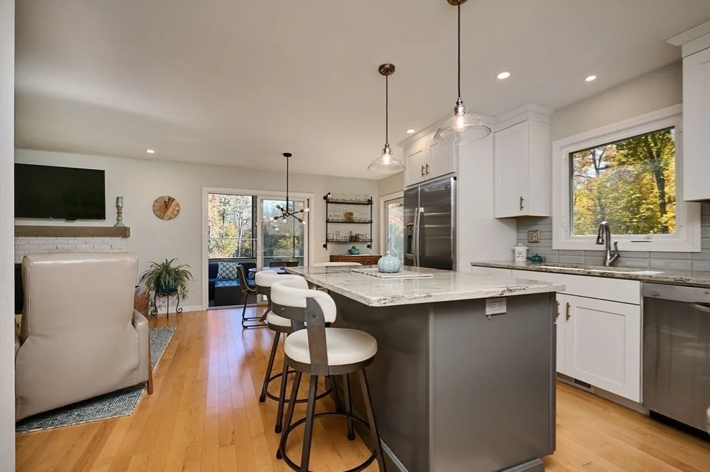 Photo of 1260 Westhampton Road