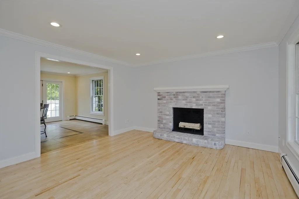 Photo of 47 Avis Circle