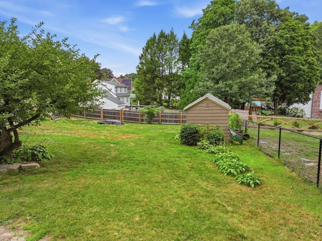 Photo of 12 Summer Hill Rd