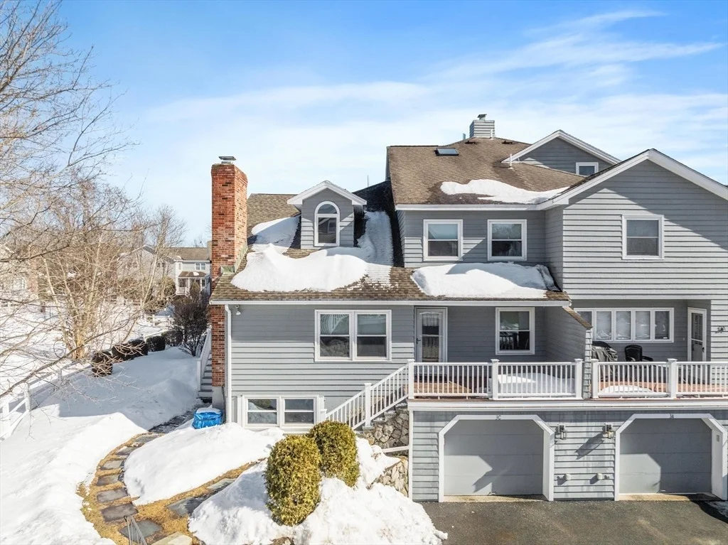 Photo of Unit C at 3 Carnation Circle