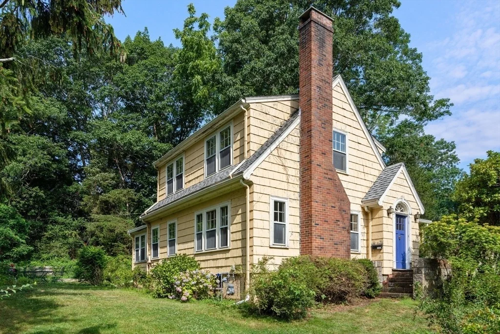 Photo of 134R Leonard Street