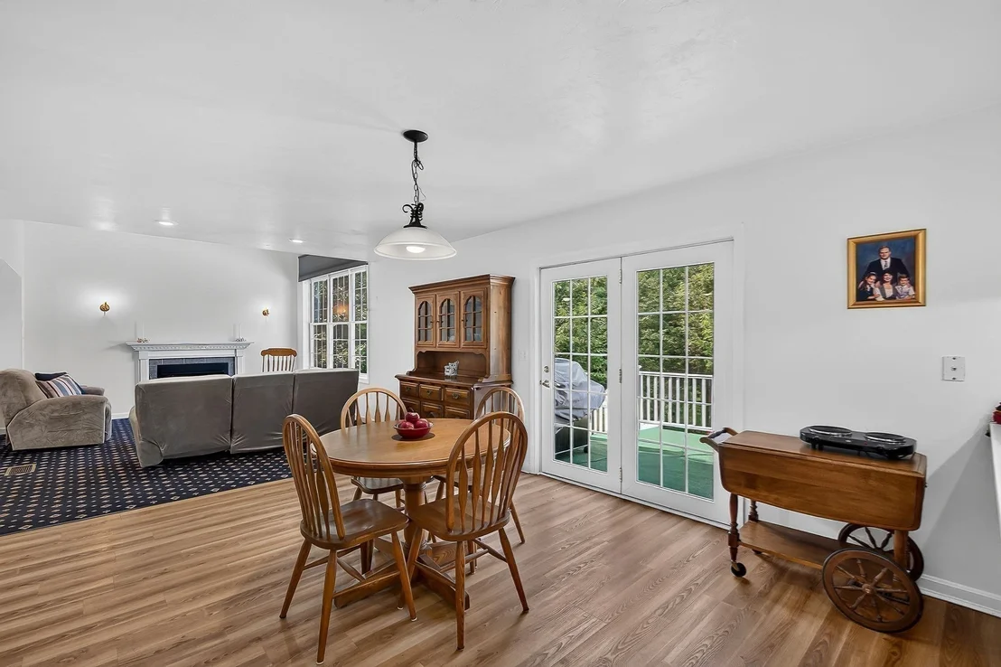 Photo of 112 Saunders St