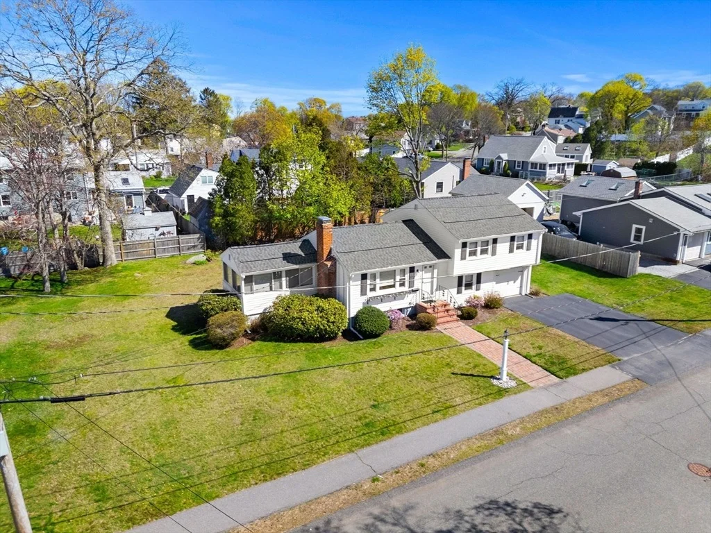 Photo of 104 Holmes