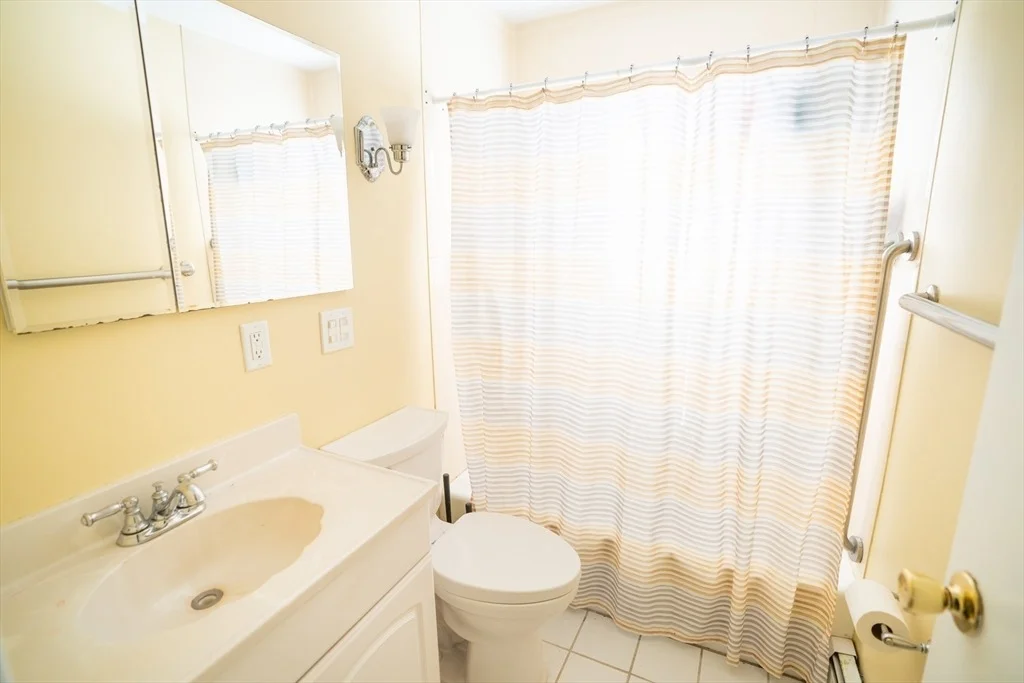 Photo of 73 Jefferson Rd