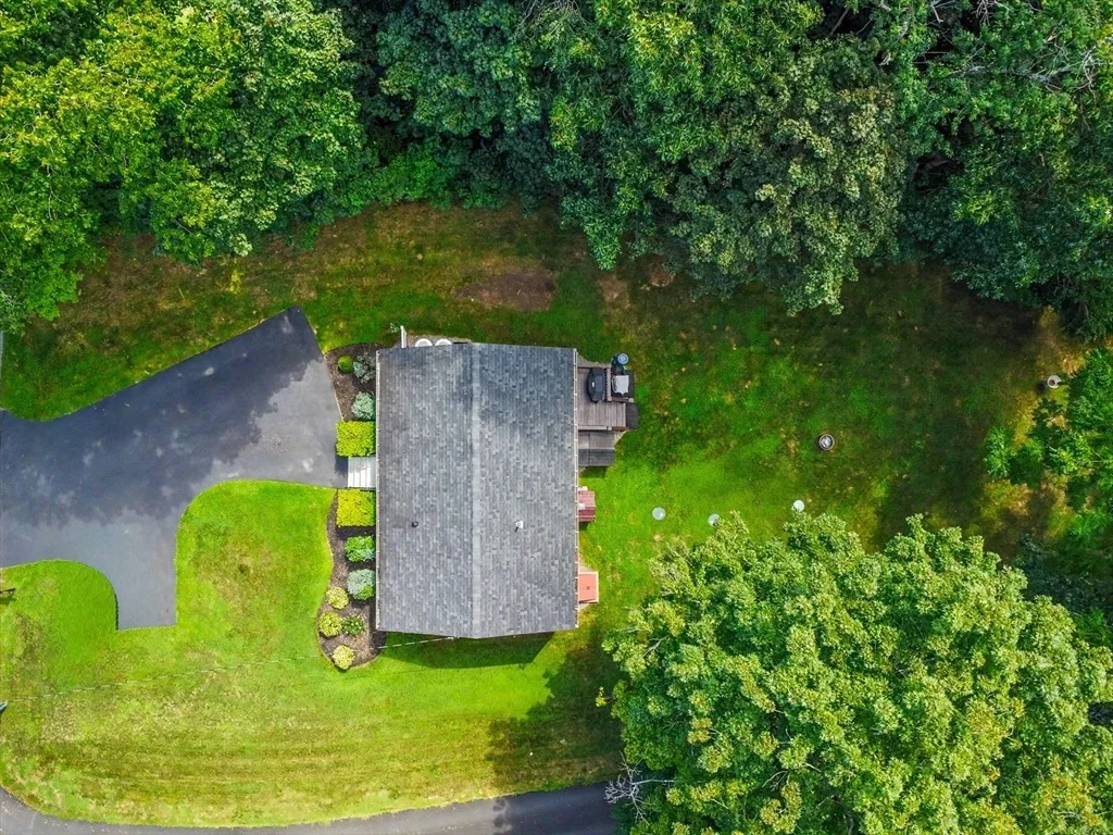 Photo of 33 Longley Rd