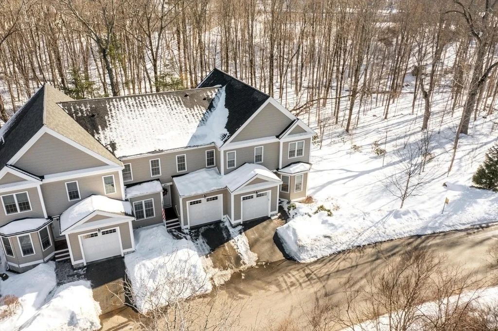 Photo of Unit C at 47 Longview Cir