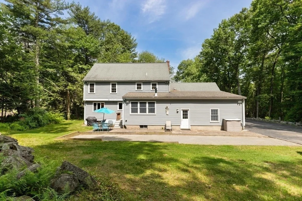 Photo of 83 Willow Ridge Rd